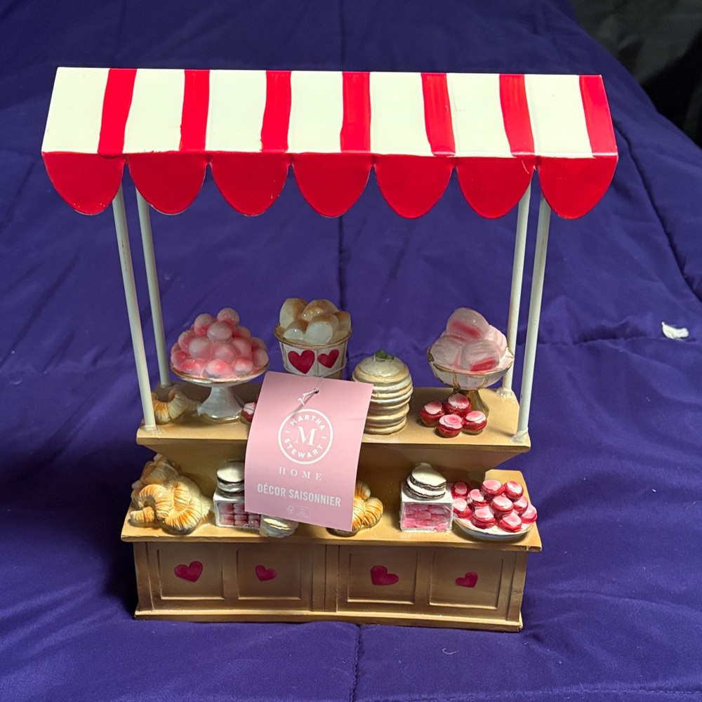 NWT Martha Stewart Red and White Home Party Supplies Stand